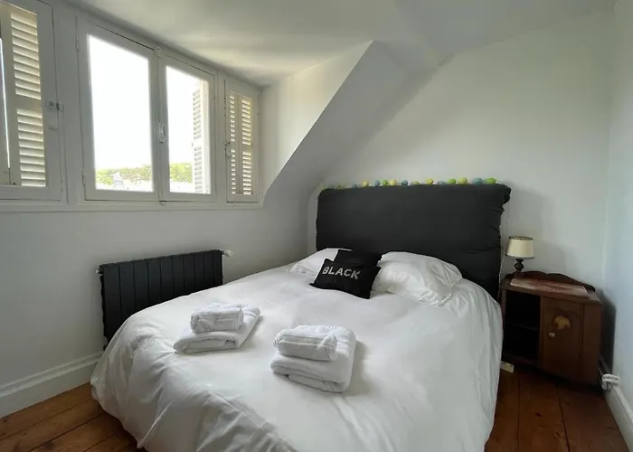 Maison Familiale De A Etretat